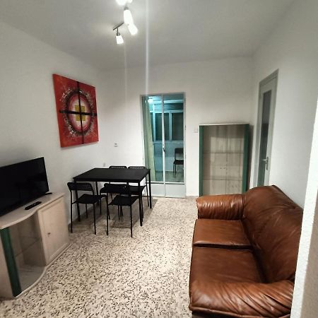 Apartamento 3 Dormitorios Con Aire Acondicionado Granada Exterior photo